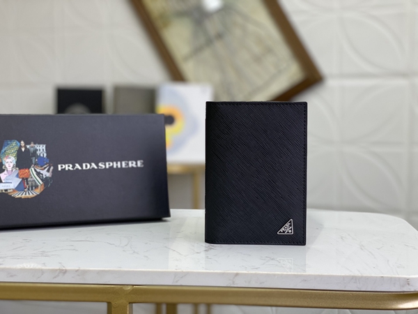 プラダ財布コピー正面デザイン